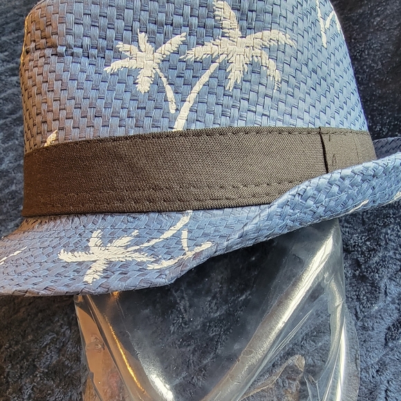 Kids Hat - Picture 6 of 9